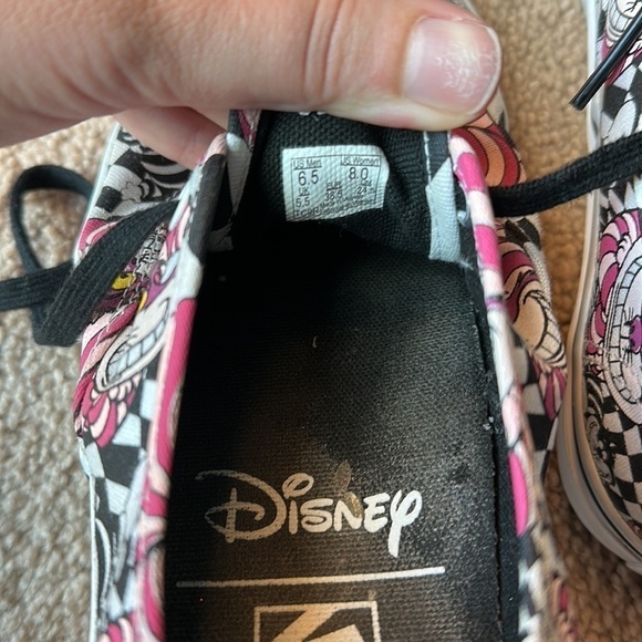 Vans | Vans x Disney Alice in Wonderland Cheshire Cat sneakers - Picture 7 of 7